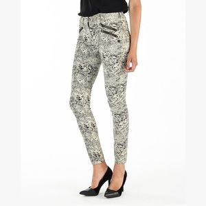 MAISON SCOTCH - like new! Jeans size 27x32